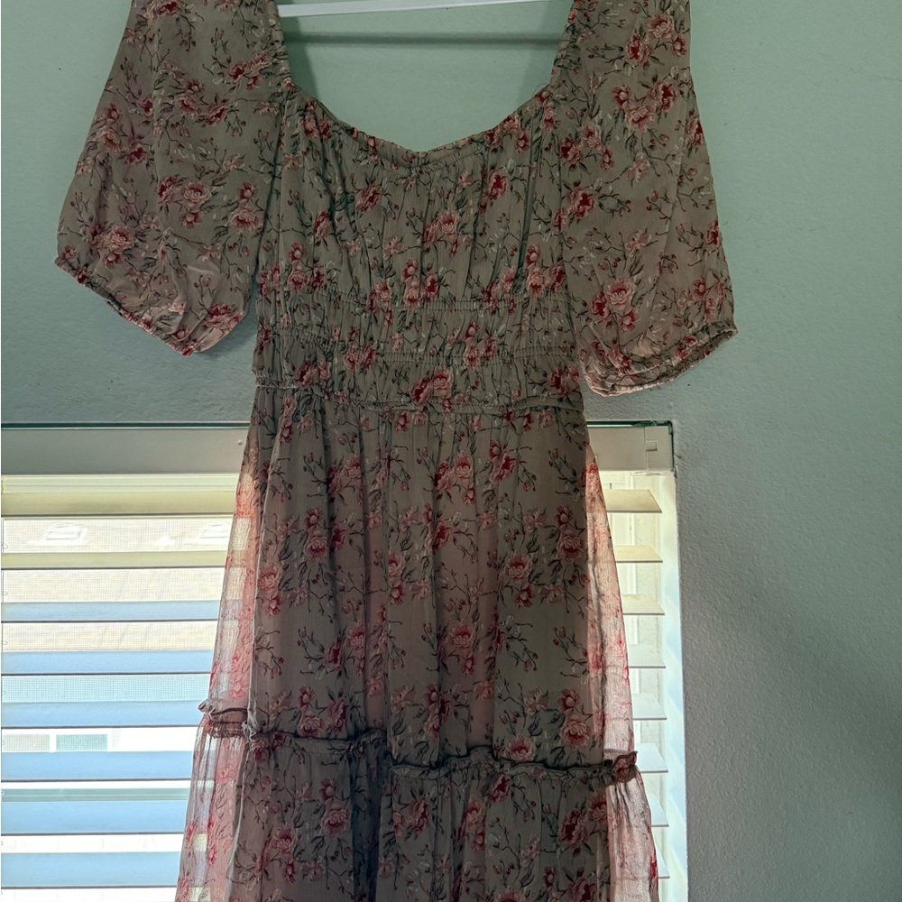 Floral Puff Sleeve Dress
